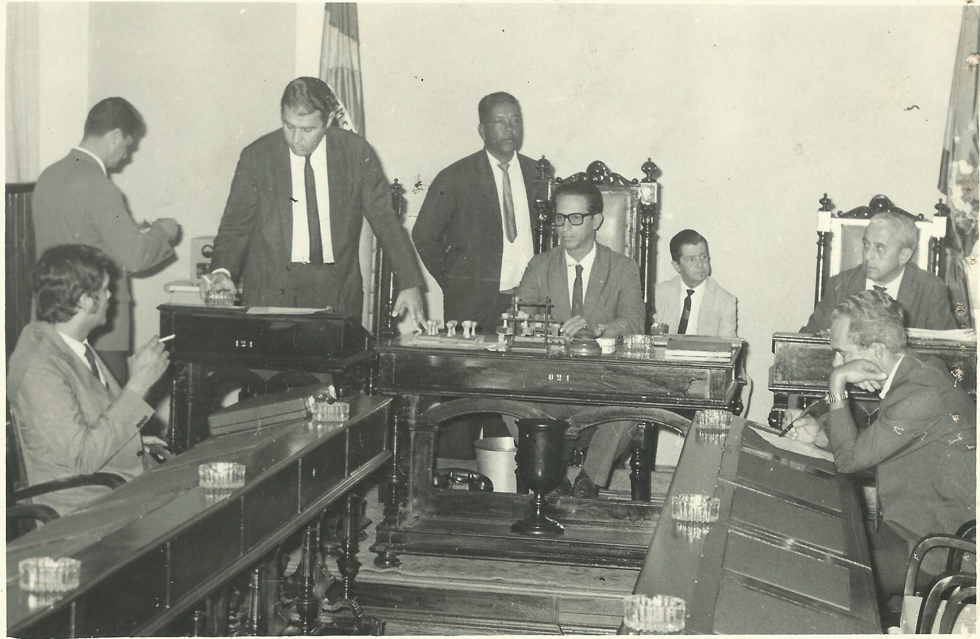 Presidente Francisco Paes Filho, George Dias Farah, o funcionário Elfides Bittencourt e Vereador José Maria de Oliveira
